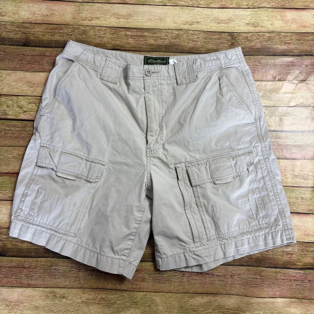 Eddie Bauer Stone Khaki Ripstop Cargo Shorts Mens Size 35 Gorpcore Indie Utility
